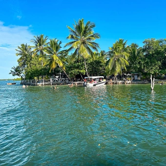 Península de Maraú + Passeio de Lancha
