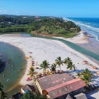 Ilhéus - Praia dos Milionários e Cururupe